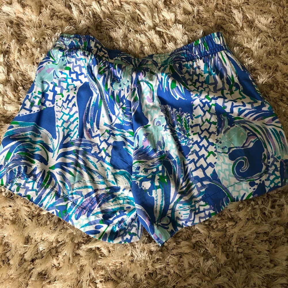 Lilly Pulitzer shorts size xs
